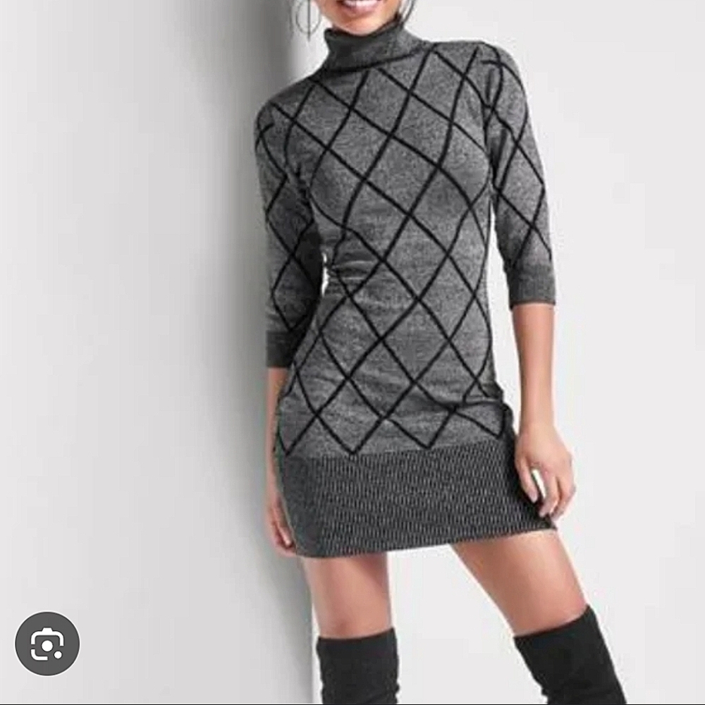 Gray Metallic Argyle Knit Turtleneck Sweater Dress By Venus Sz M